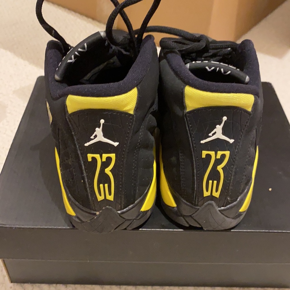 AJ14 - Picture 6 of 7